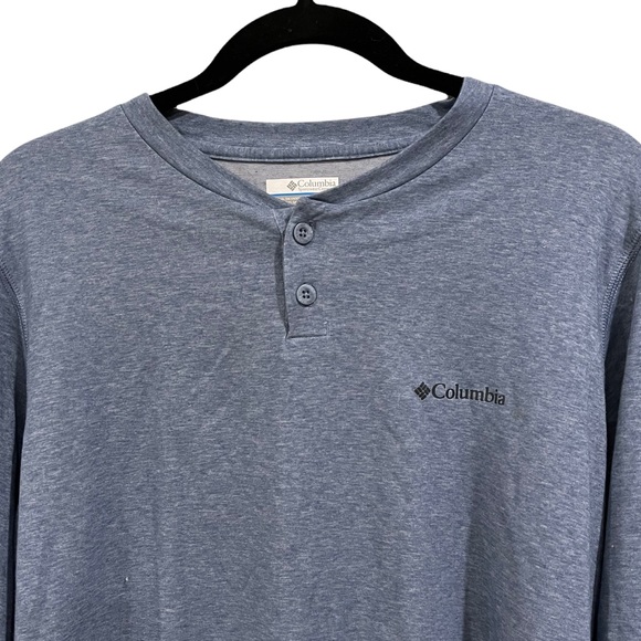Men’s Light Blue Long Sleeve Columbia Shirt - Picture 2 of 4